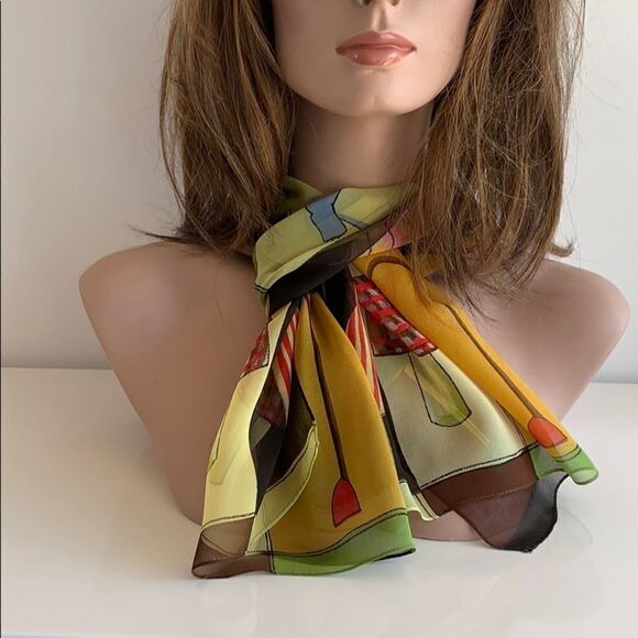 Echo silk chiffon scarf with lamp and vase design - Picture 10 of 10